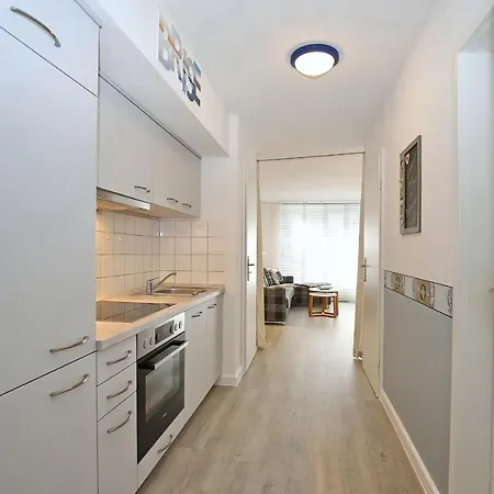 Papillon 10-2 Apartment